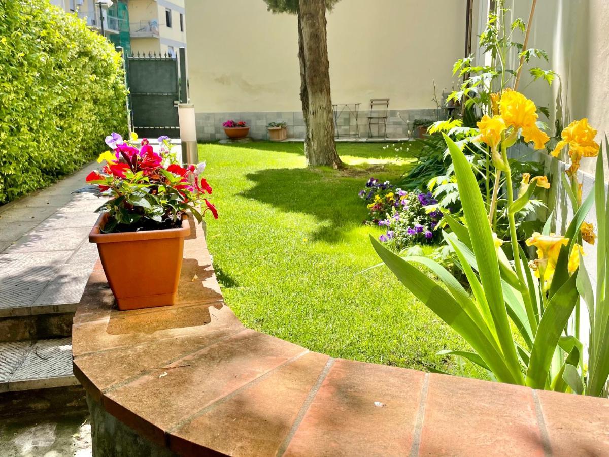Dalu Florence Apartment Davide - Private Car Park 15 Minutes To The City Center Bagian luar foto