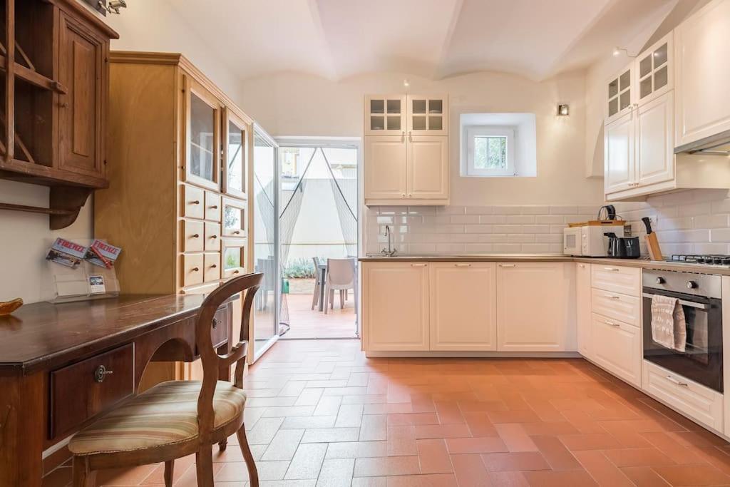 Dalu Florence Apartment Davide - Private Car Park 15 Minutes To The City Center Bagian luar foto